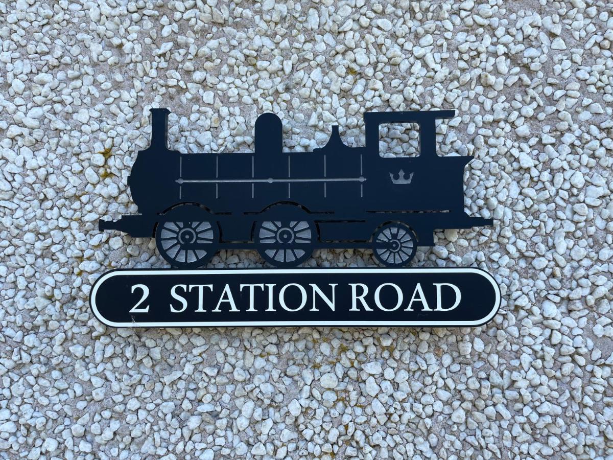 Ballinderry Station Cottage - Luxury Stay. Lisburn Extérieur photo